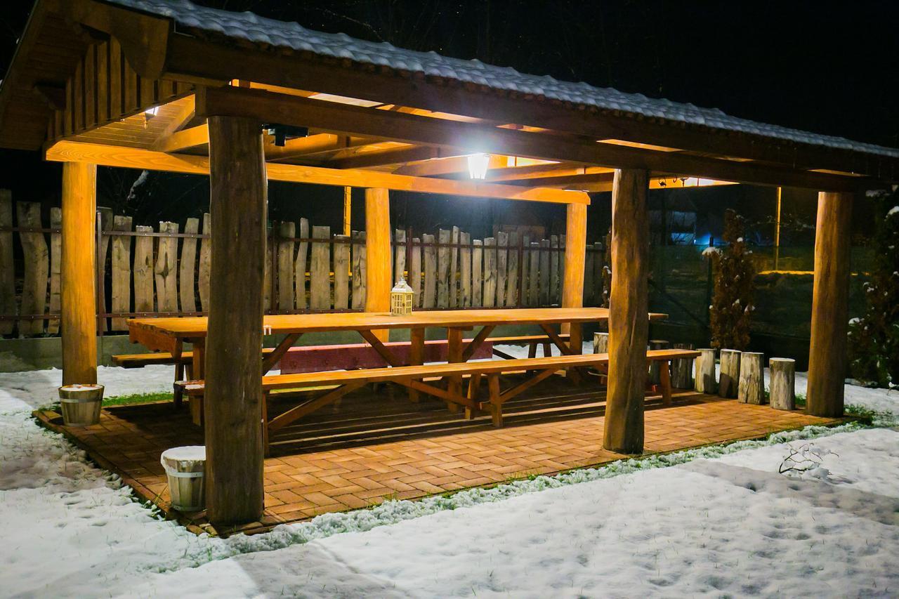 Tóth Vendégház és Apartmanház Újfehértó Ujfeherto Exterior foto