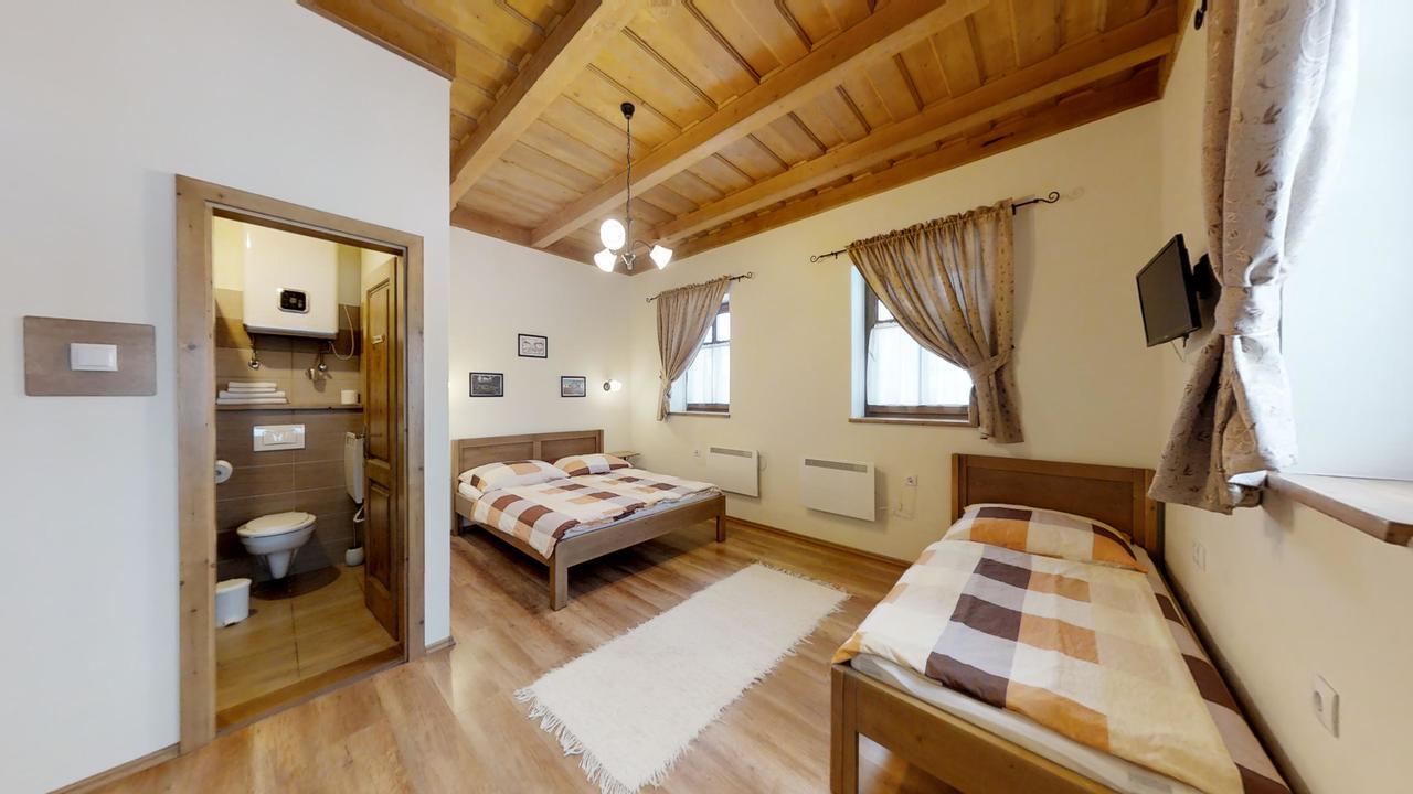 Tóth Vendégház és Apartmanház Újfehértó Ujfeherto Exterior foto