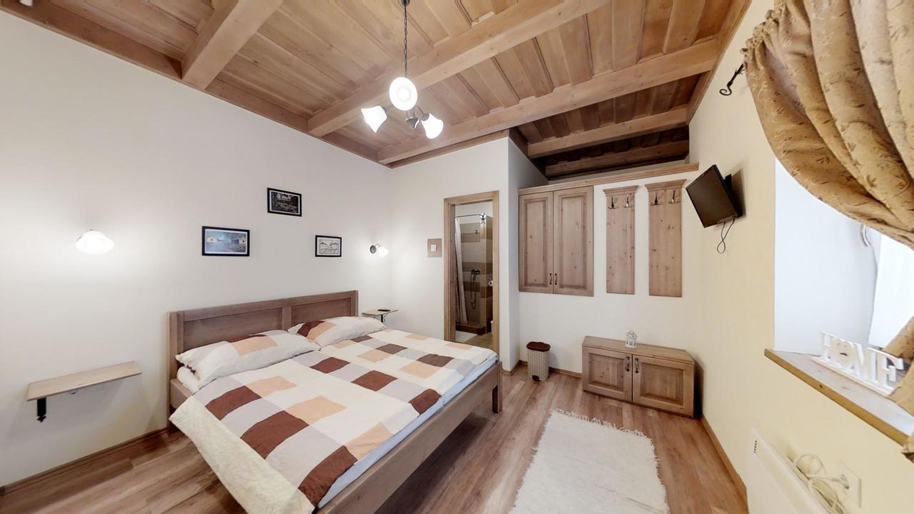 Tóth Vendégház és Apartmanház Újfehértó Ujfeherto Exterior foto