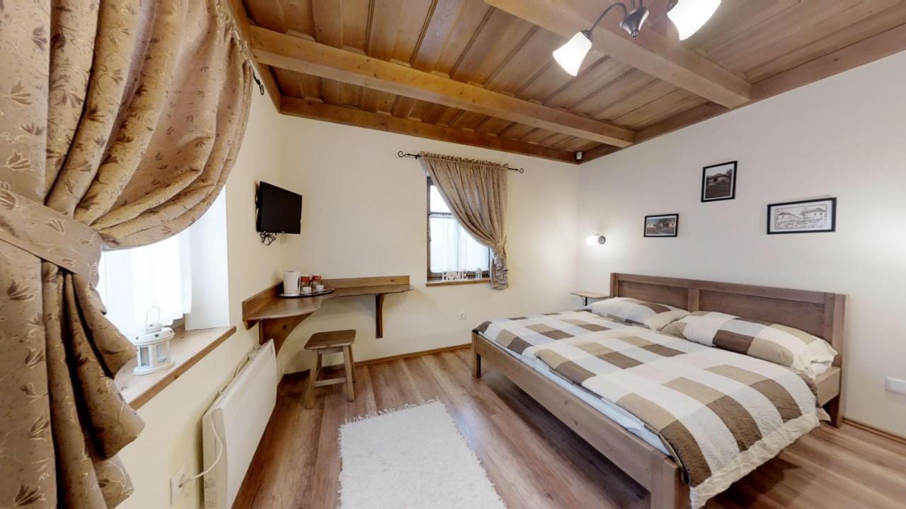 Tóth Vendégház és Apartmanház Újfehértó Ujfeherto Exterior foto